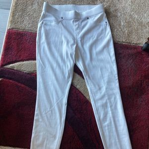 Woman’s white jeggings.  Perfect condition